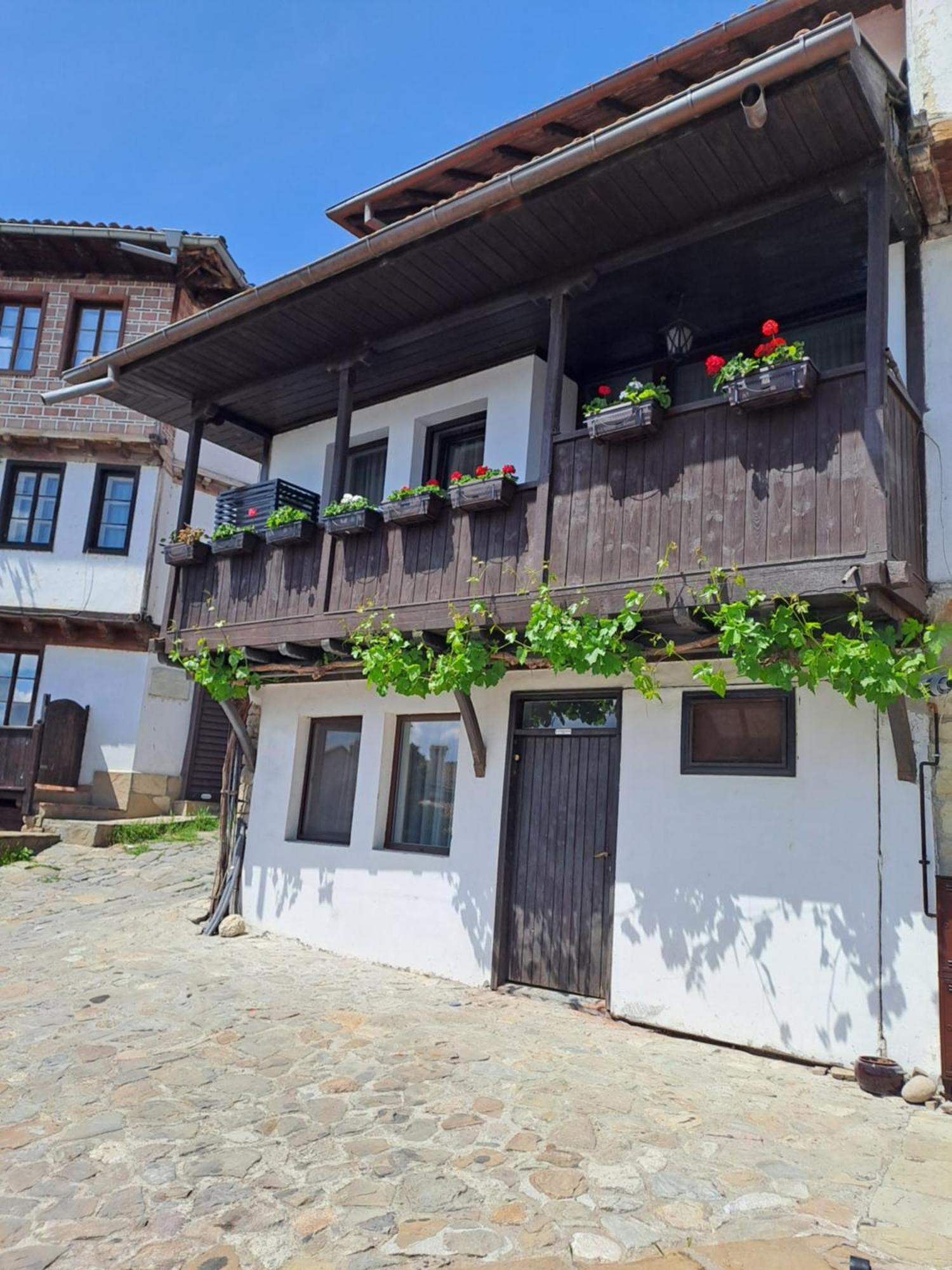 Guest House Lazara Veliko Tárnovo Exterior foto
